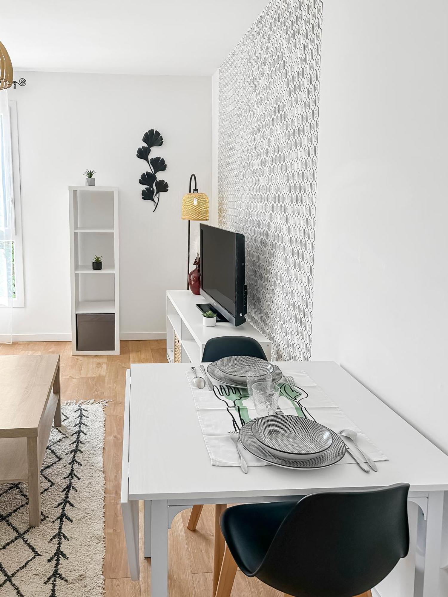 Appartement Lumineux, Wi-Fi Et Parking Prive Ньор Экстерьер фото